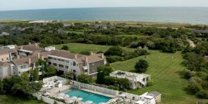 Exploring the Charm of Martha’s Vineyard, From the Inns to the ‘Jaws Bridge’