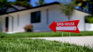 Mortgage rates fall for first time in 3 weeks